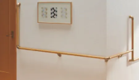 廊下への手すり